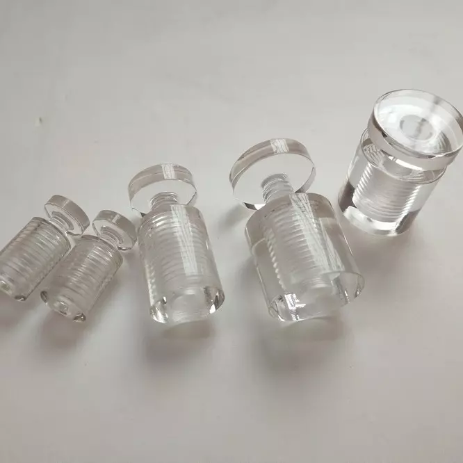 Acrylic Clear Bathroom Mirror Nails